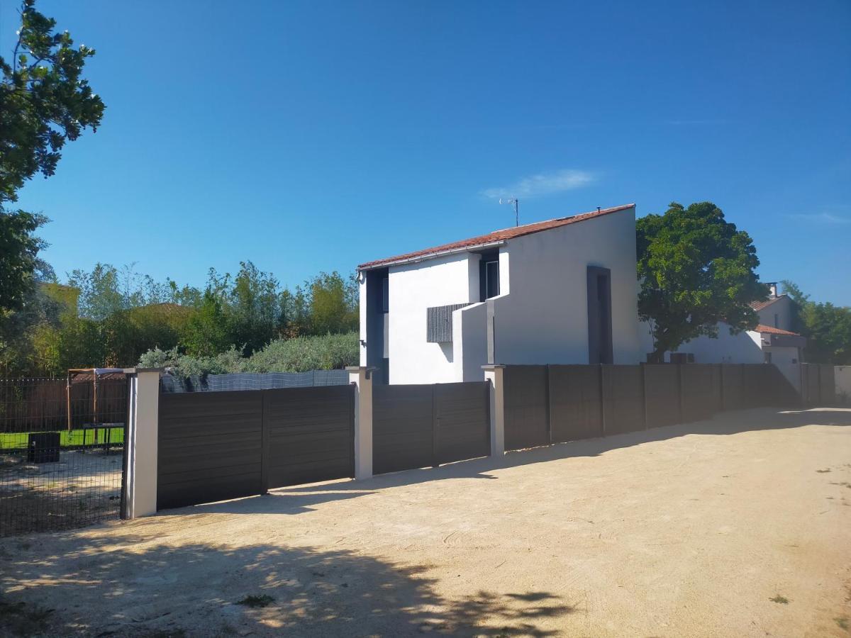 Villa Caremeau 2 ニーム エクステリア 写真